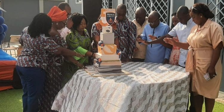 Primus Hybrid school